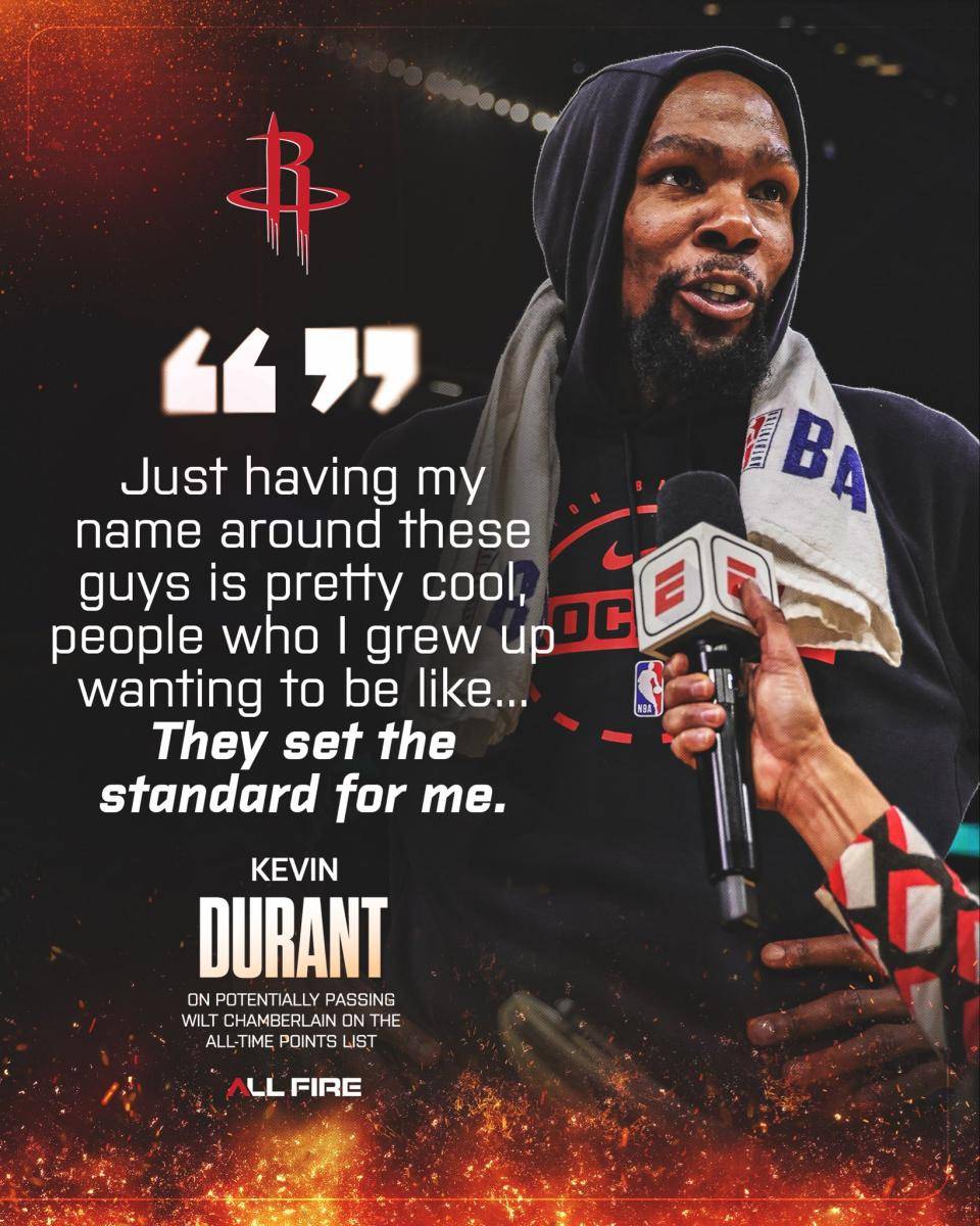 爱游戏-杜兰特回归赛场，挺进下一轮首场状态亮眼，西班牙队观众沸腾！的简单介绍