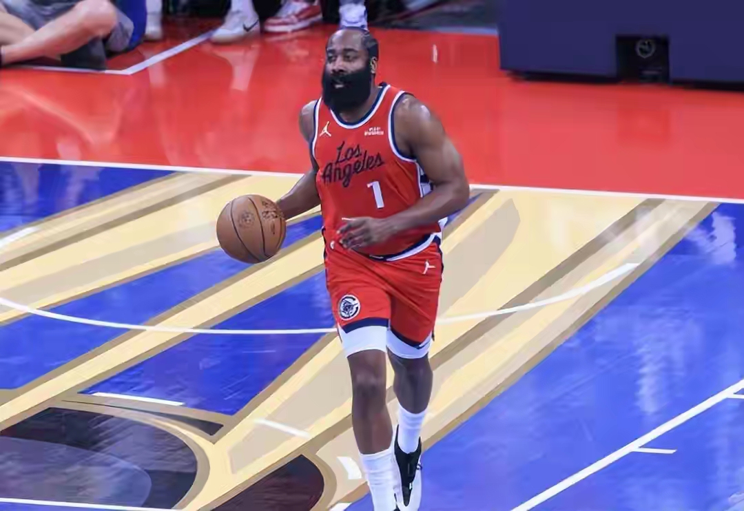 AYX-哈登连续十五场比赛得分超过比分优势明显，老鹰挑战极限！的简单介绍